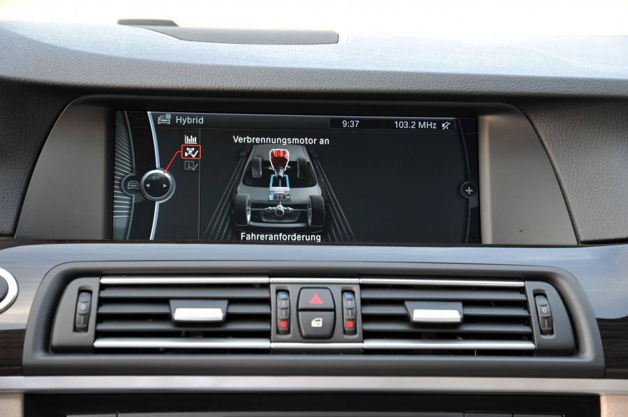  BMW ActiveHybrid 5 2012 года  (US) (фото 19 из 135)